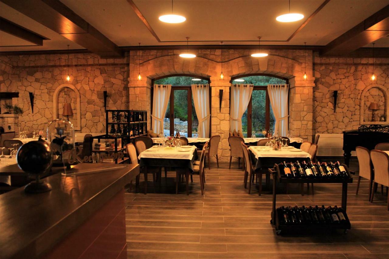 Chateau Fasel Tirana Extérieur photo